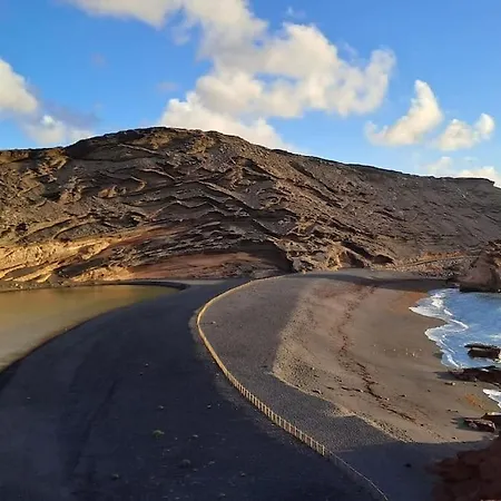 Casa Mar Y Lava 別荘